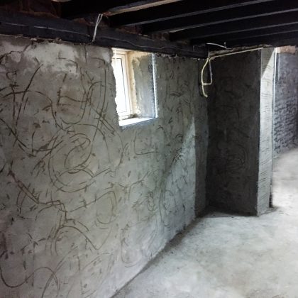 Tanking - Damp proof base coat applied to wall